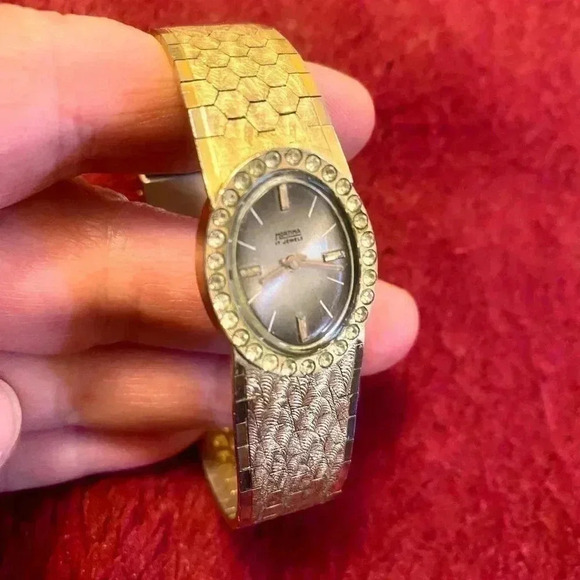 Vintage 🏵️Art Deco  Mortima 17 Jewels wristwatch ⌚️ for ladies 🏵️ - Picture 3 of 9